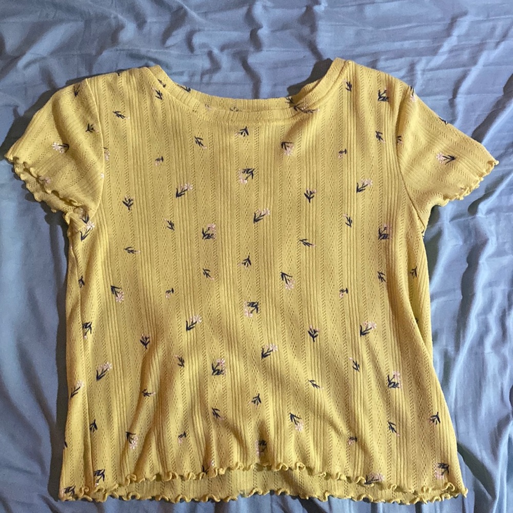 Yellow flower shirt